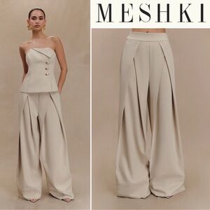 NWT MESHKI Katarina Wide Leg Suiting Pants Sand Size M High Rise Pleated